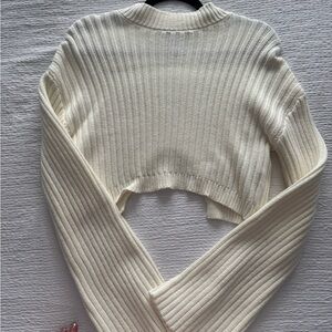 Forever 21 Cream Ribbed Cropped Crewneck Sweater